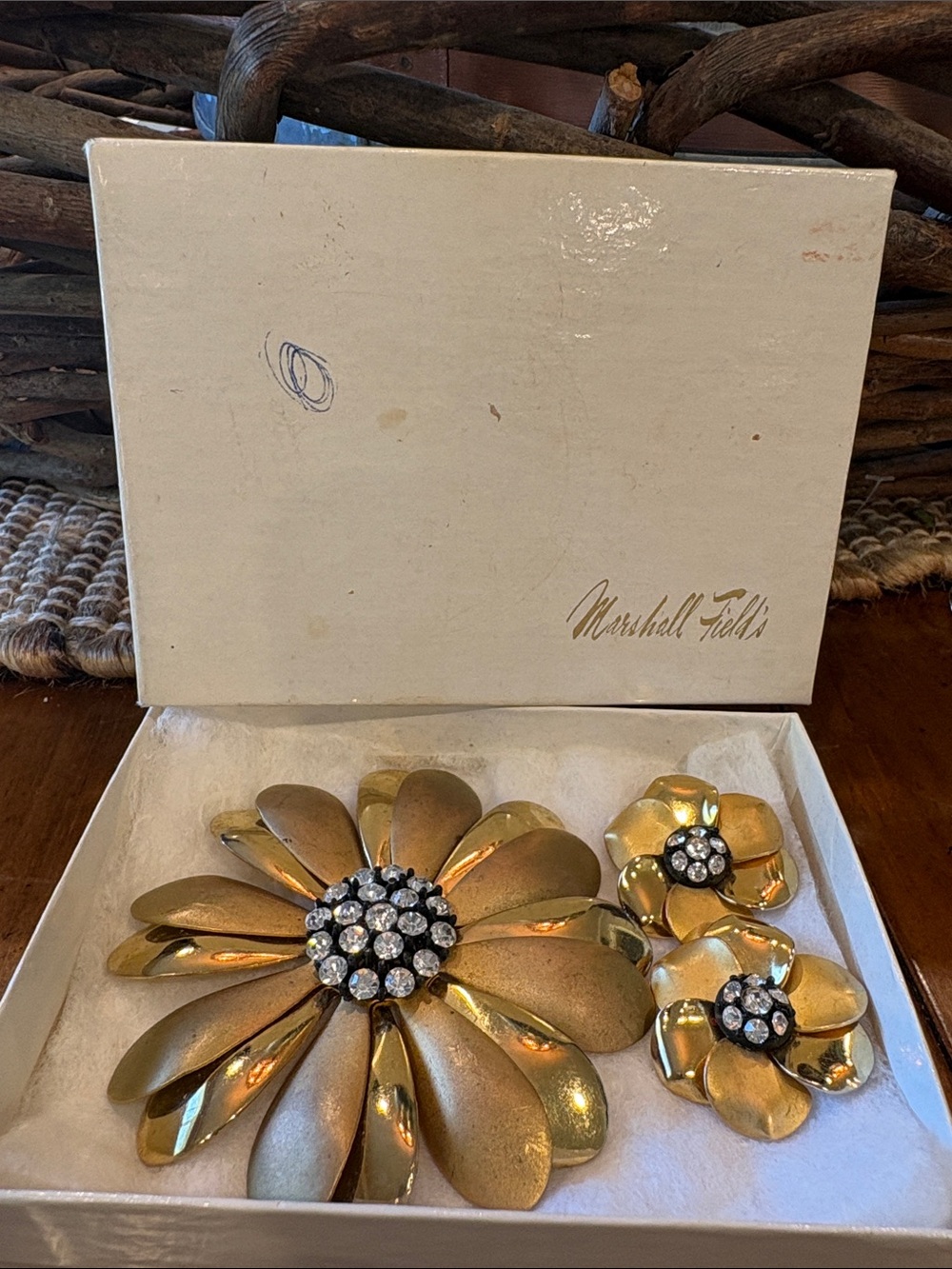 Gold Flower Brooch and Earrings Set. 1980”s Set from Fields.